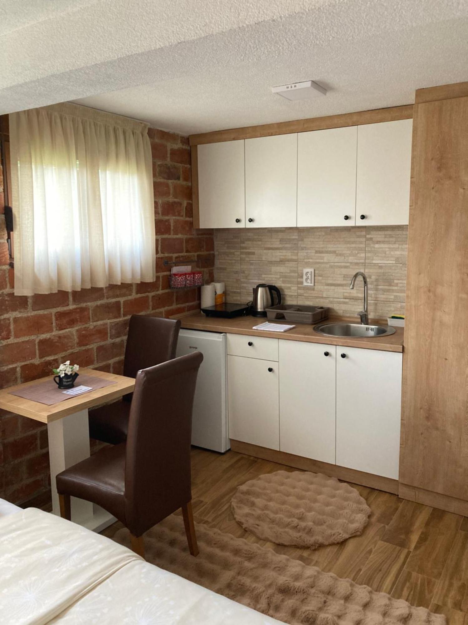 Apartmani 1490 Жабляк Экстерьер фото